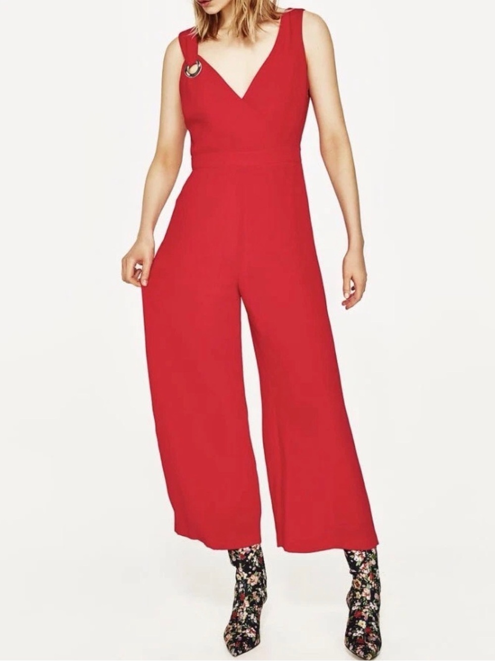 ZARA WOMENS SIZE L RED CROPPED JUMPSUIT WITH METALLIC DETAIL 7972/059 WIDE LEG